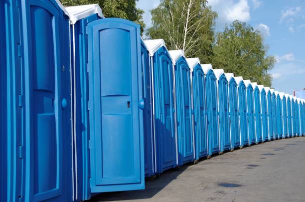 Porta potty delivery and setup in Palatine, IL